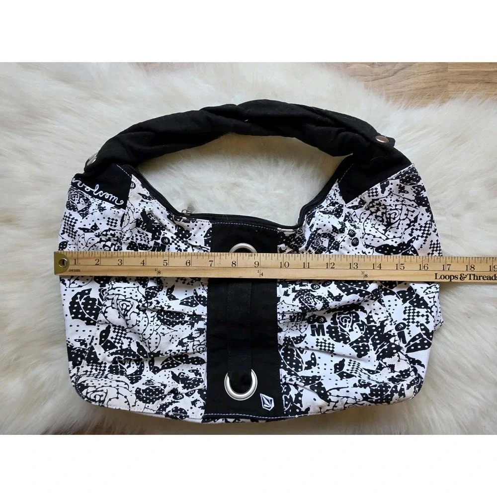 Volcom Shoulder Bag Black White Canvas Y2k Style Skater Large Hobo